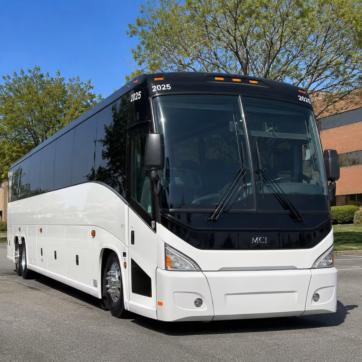 fontana charter bus rental fleet